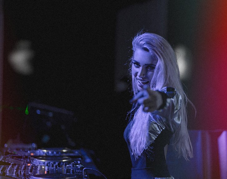 Only 1 day left to vote for me at the DJ Mag Top 100.
Every vote counts. Every vote has weight. ❤
top100djsvote.djmag.com