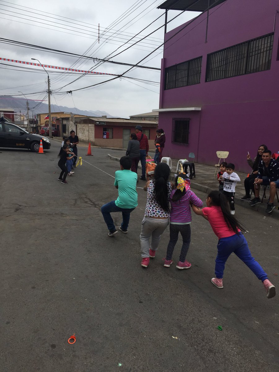 ElRondor1's tweet photo. #18septiembre la estamos pasando muy bien, en la fonda de nuestra pobla 👍 A lo Diego Armando papá 🤣👌 #AlgoPiola #VivaChile 🇨🇱❤️ https://t.co/bHSPziJBRO
