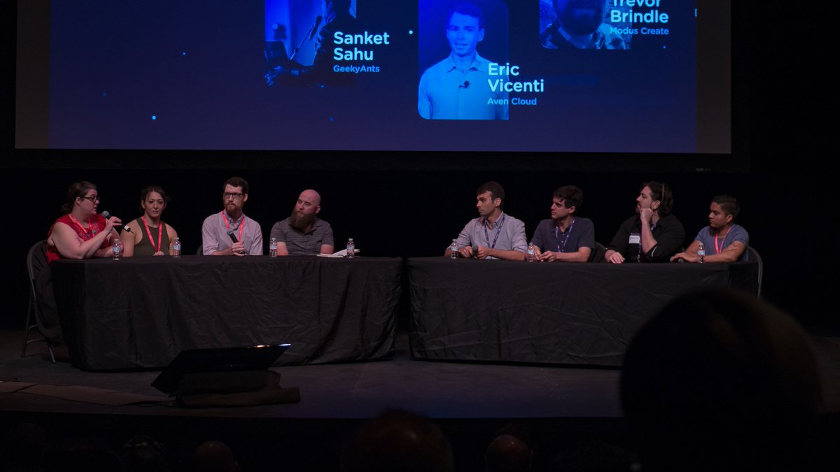 ChainReactConf's tweet image. Here are some more great photos from the conf #chainreact2018
ICYMI: photos.app.goo.gl/fwWiX2rvU4WKVp…