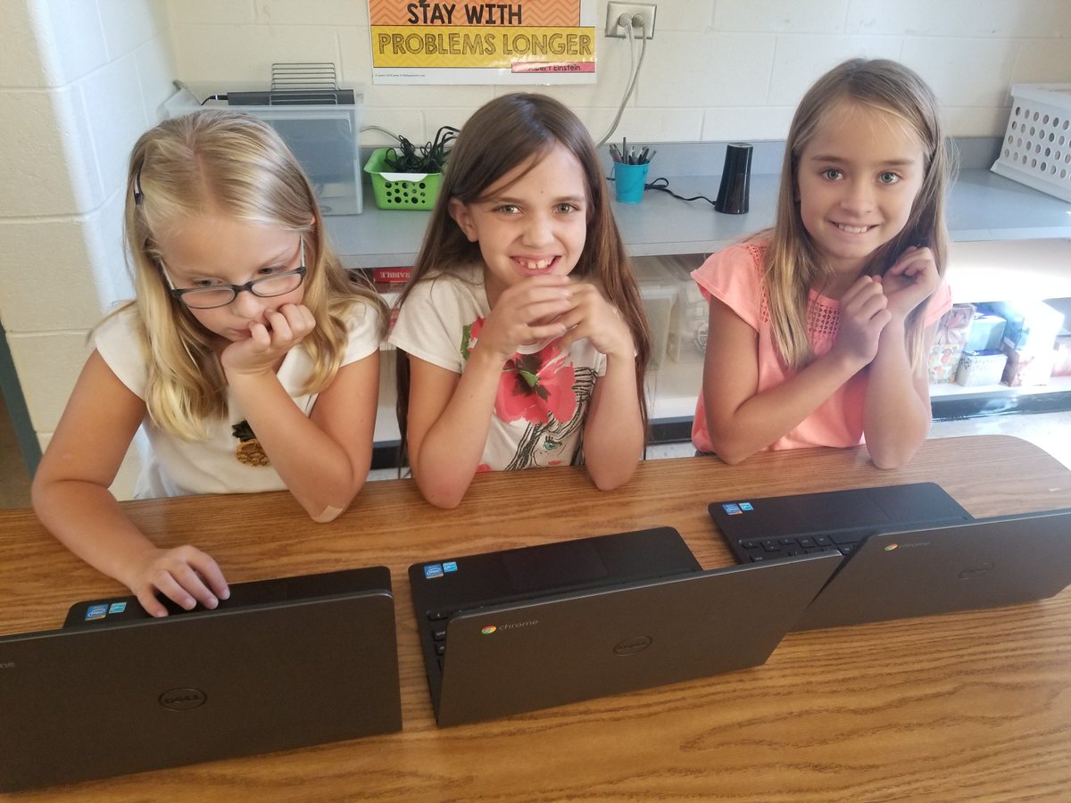 Jen Larson tweet media