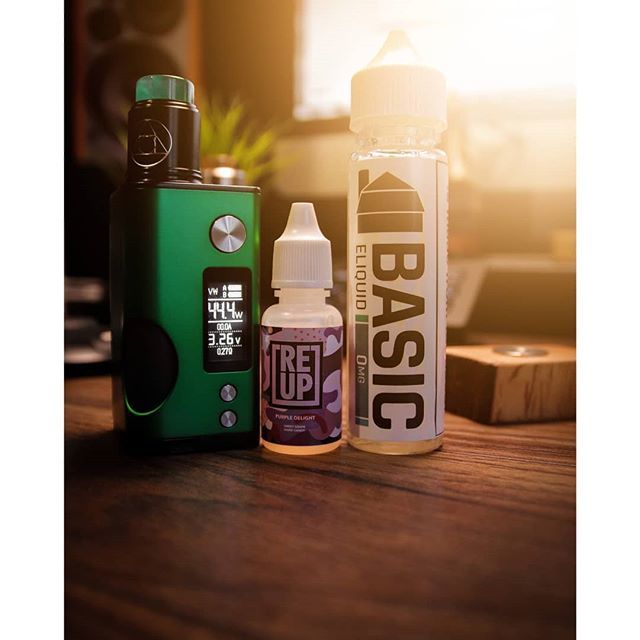 Vaping_Biker's tweet photo. That's my Tuesday night sorted..
#BASIUMMOD @dovpo_official
#HermeticRDA @wotofoofficial
#basiceliquid @liquid.barn
#vapingbiker #aveitlarge #ticklethewick #vapingbikerbuddies #vapingwithbeards https://t.co/45SnKNO9eS https://t.co/6xrGa1jIFb