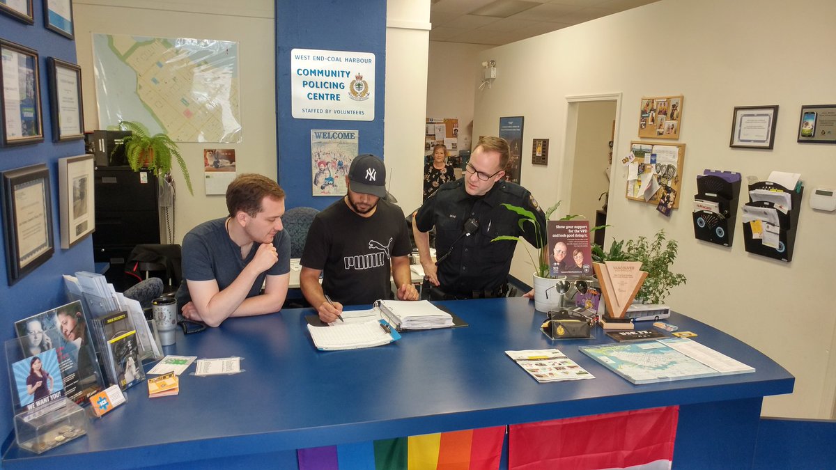 skinnyonsafety's tweet photo. A teaching moment caught on camera! @CstWoods helps our #volunteers capture the important details for a difficult community issue report #candid #behindthescenes #mentoring #imsneaky https://t.co/zYAAffFUtU