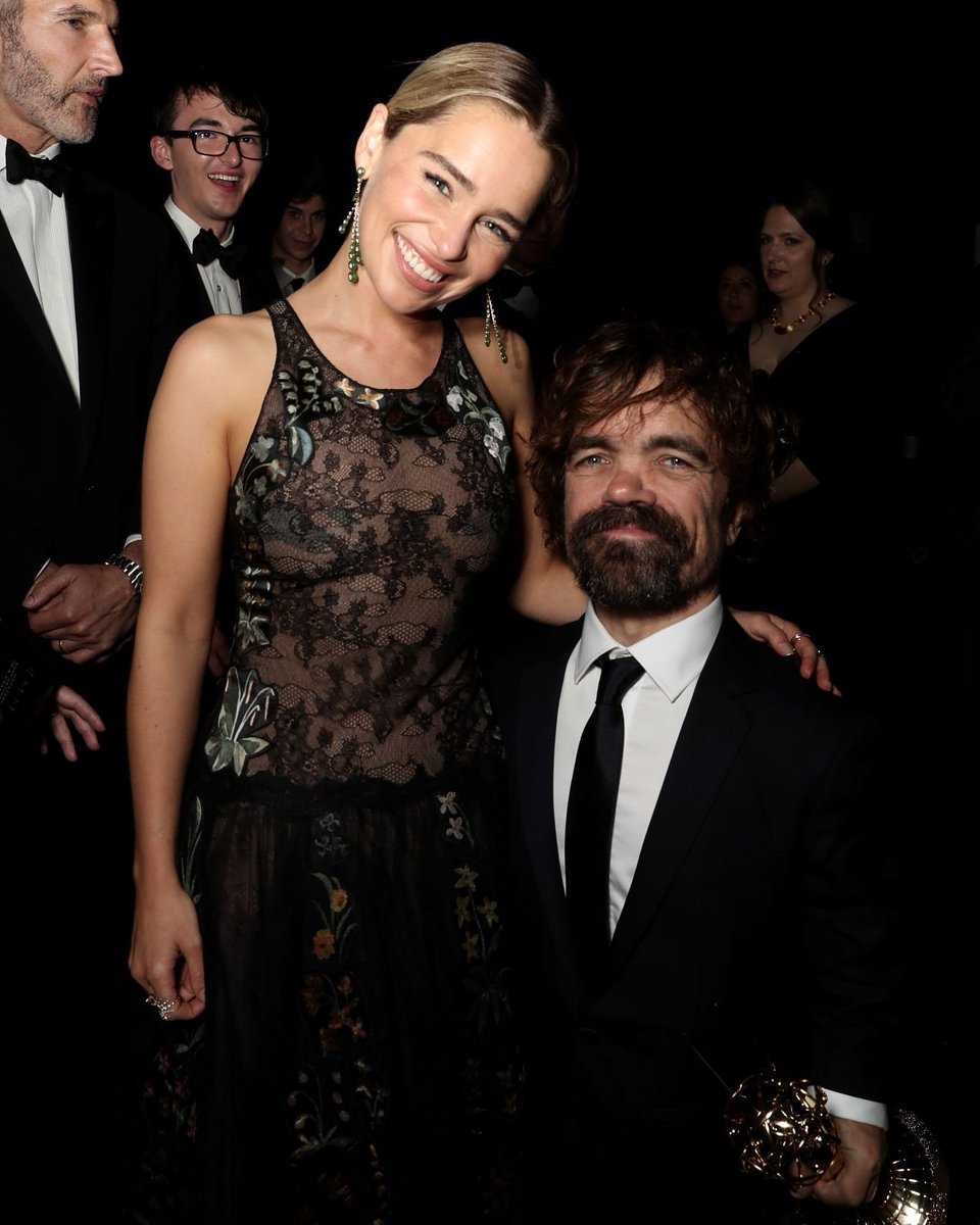 Peter_Dinklage's tweet image. Team Targaryen 🐲🔥 #Emmys