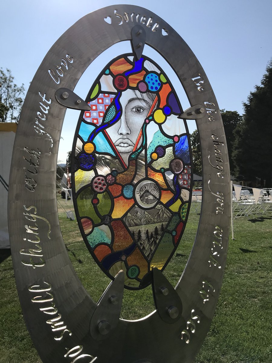 jforrestglass's tweet image. A recent commission- very emotional as it is a memorial for a remarkable young person killed in the #Manchester bombing at just age 14. The panel incorporates some of her artwork #memorial #Ilovemanchester #stainedglass #gardensculpture