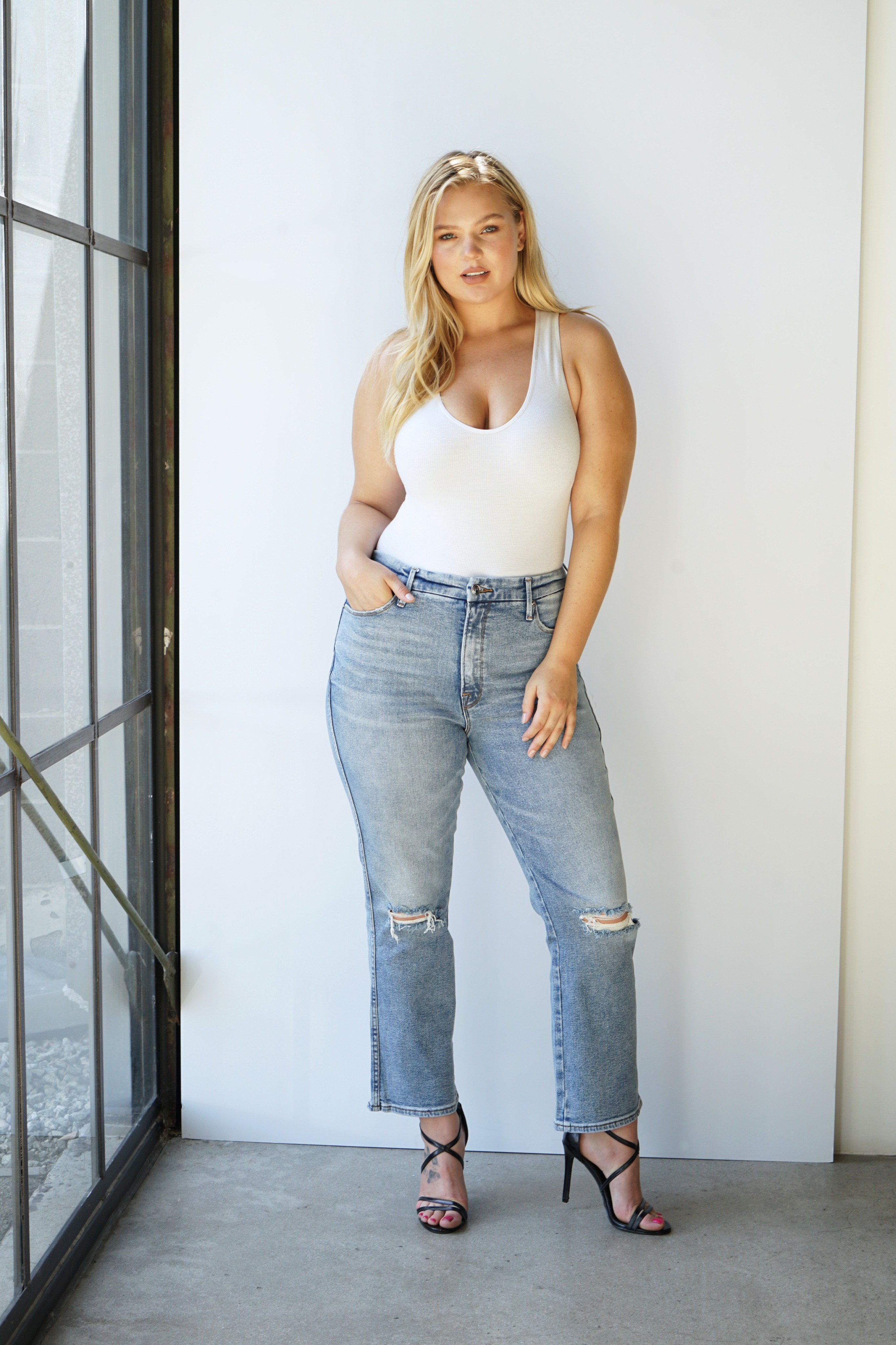 GOOD AMERICAN on X: If you've ever tried on denim in a size 14 or a size  16 and thought 'these aren't quite right'—you are not alone. Over the last  year, we