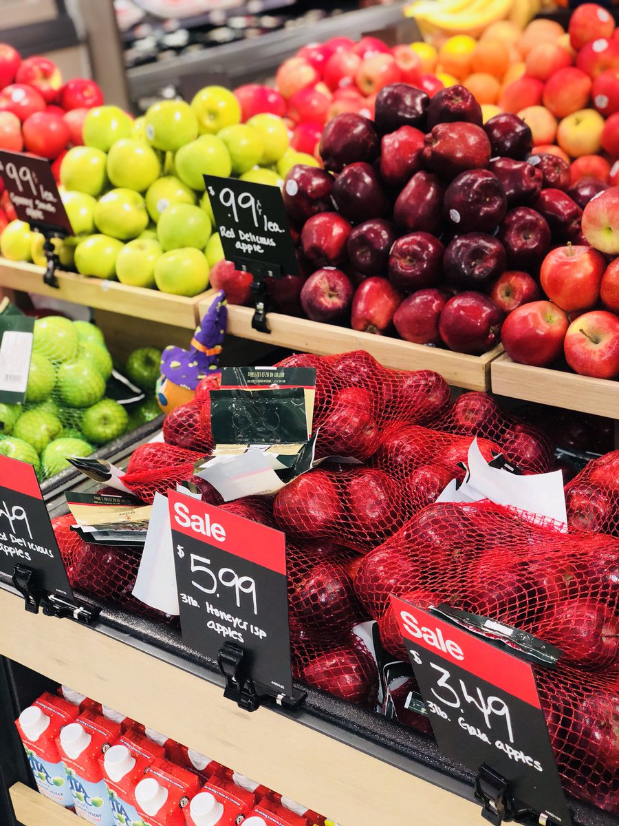 Stop in to the Wareham Target for all your fall fixings! #appleseason #pumpkinspice @MHSess <a href="/Puneet_Math/">Puneet Mathur</a> <a href="/JimHogan23/">Jim Hogan</a>