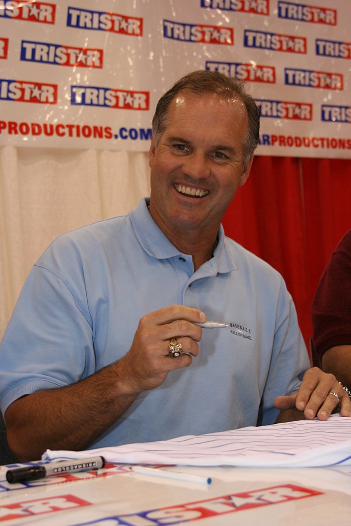 Happy birthday to Chicago legend and TRISTAR Exclusive Autograph Team member Ryne Sandberg!   