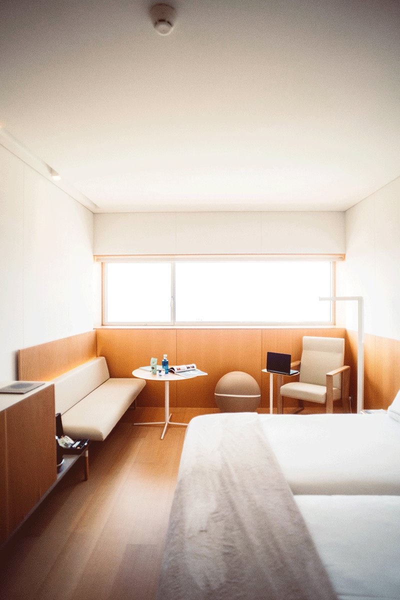 meliapalmabay's tweet photo. Do you want to improve your body posture and circulation? At #MeliáPalmaBay we stay at the forefront of new techniques to improve your quality of life... that's because you can find a fitball in your #TheLevel room!
https://t.co/JiXyKWgdgB
#StepIntoAnotherWorld https://t.co/tDpPK49yjU