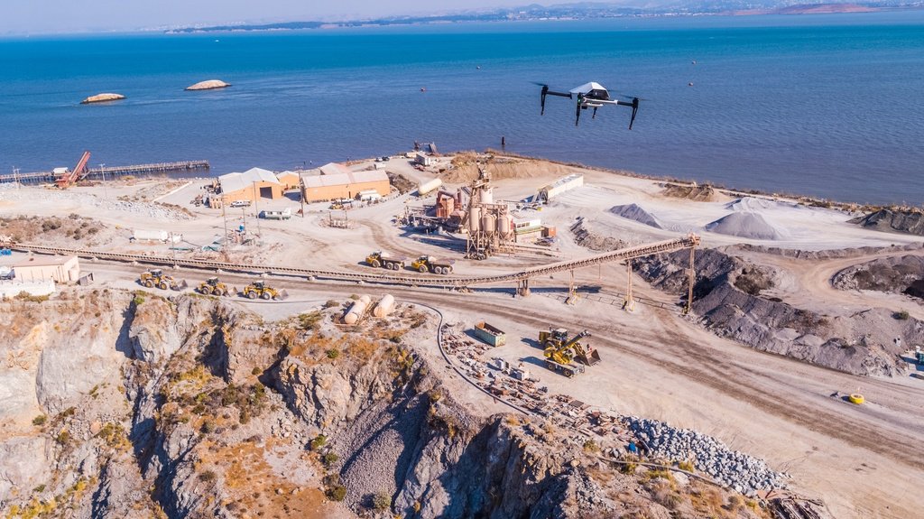 uavinfo's tweet photo. DJIGlobal : RT skycatch: This hub is where our next shipment of skycatch High Precision Packages make their final stop before landing in the hands of the customer. Thank you DJIEnterprise and DJIGlobal for being such strong partners! … https://t.co/HFDXQGoFVj https://t.co/3WPoyVbP0K