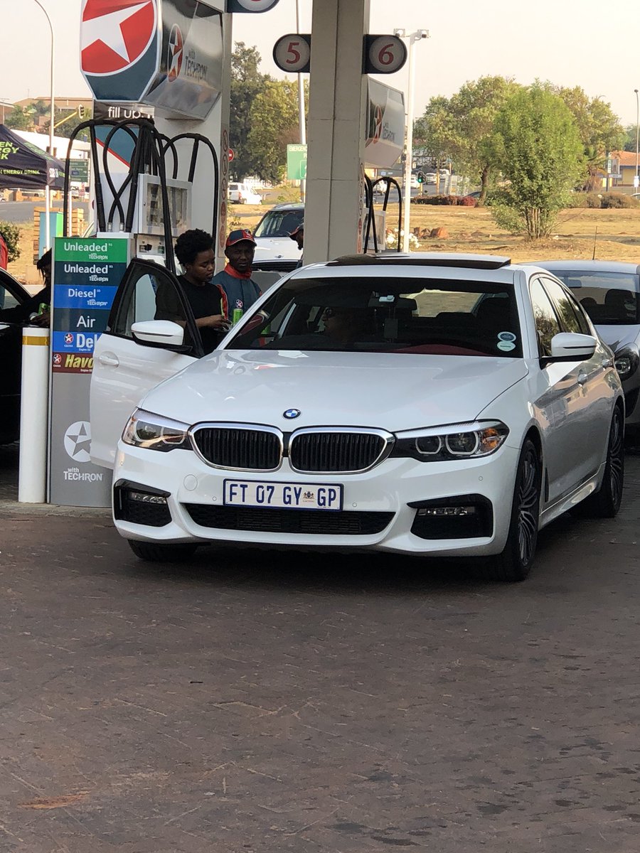 goandfunsa's tweet photo. Good morning Marlands! Today the good stuff in in your neighborhood. Come and experience the #AmazinglyGoodTaste of GO&FUN green energy drink. Available #EverywhereYouAre and #AnytimeYouWant. You will be glad you did. May the #energy be with! https://t.co/IuWKLx0XaH