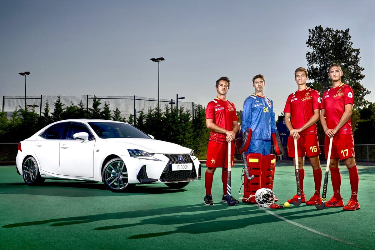 Gracias a <a href="/LexusSpain/">Lexus España</a> por acompañar con #estilo y #eficiencia al hockey español #newsponsor <a href="/rfe_hockey/">RFEH Hockey</a>