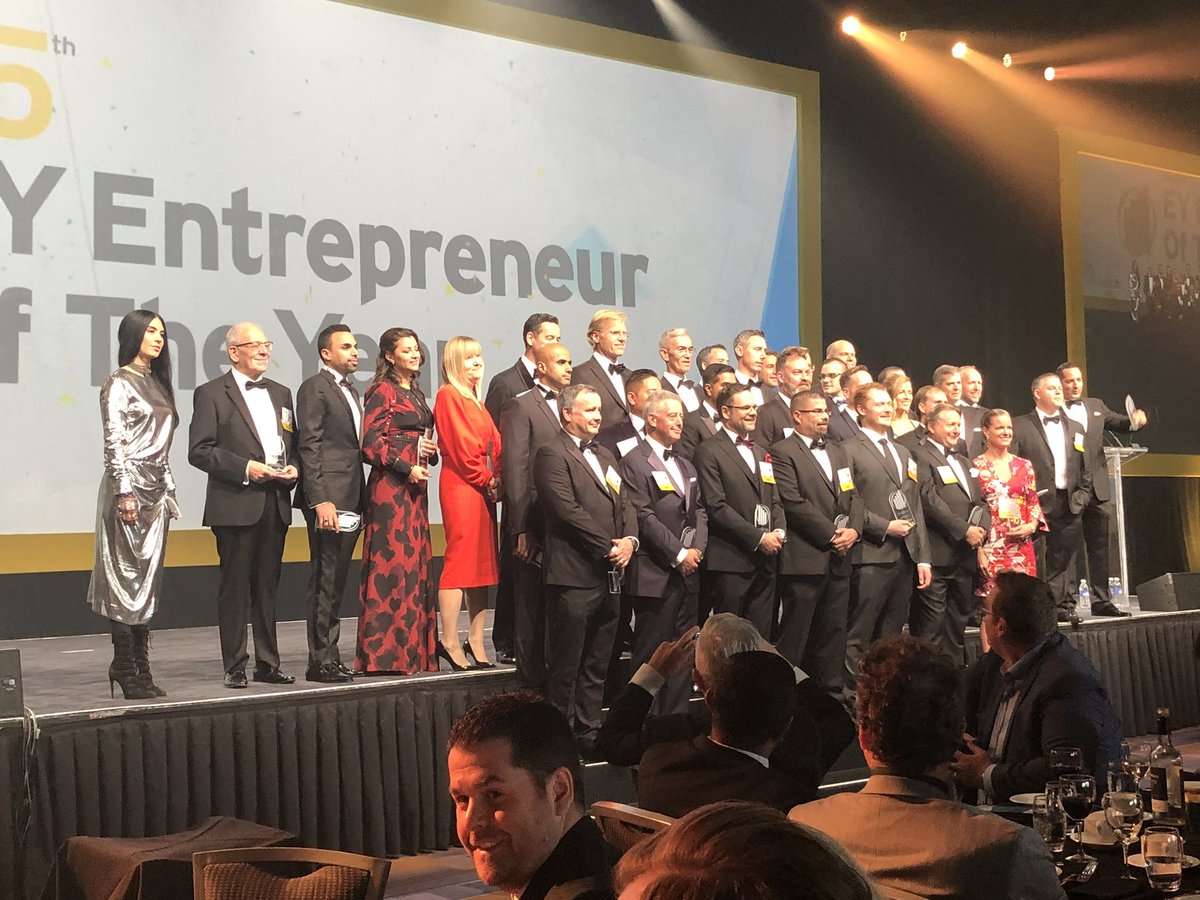 jilliantipping's tweet image. Wonderful to see so many #BCTech success stories on stage at the EY entrepreneur of the year awards - @EYCanada #EOYPacific @wearebctech