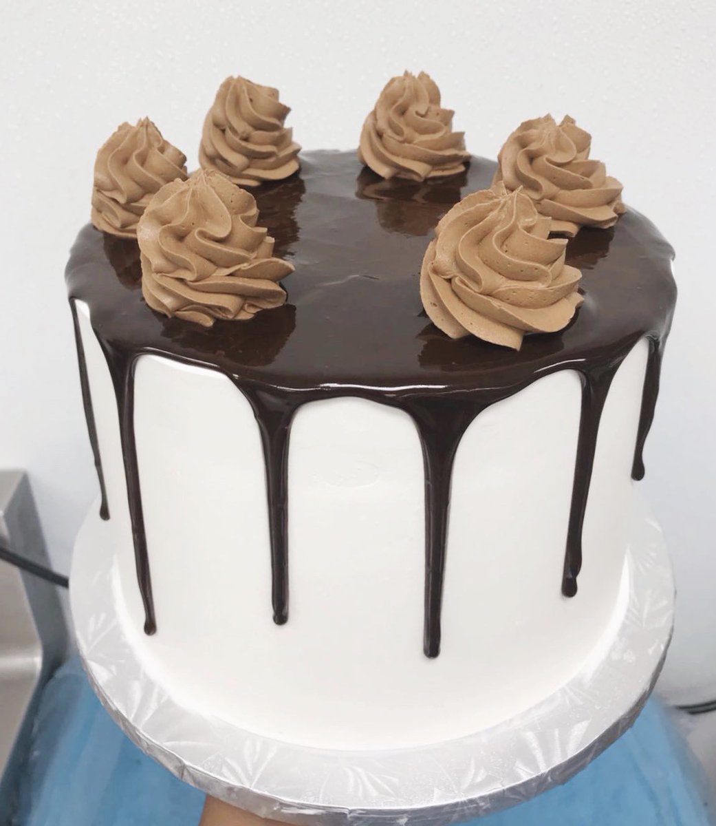 SeranoBakery's tweet photo. Take us to the party!!! #celebrate #cake #birthdaycake #eatcakefirst #engagement #baptism #showercake #wedding #bake #bakery #seranobakery https://t.co/ZmrQufM9aN