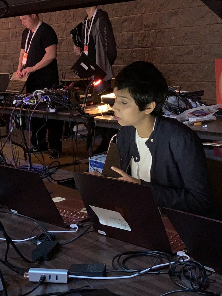 y99's tweet image. Backstage at Ignite, they show us how it’s done ! @Deepsha_M and @nelliegson getting ready for the Azure Data Keynote #msignite #Databricks #SQL2019