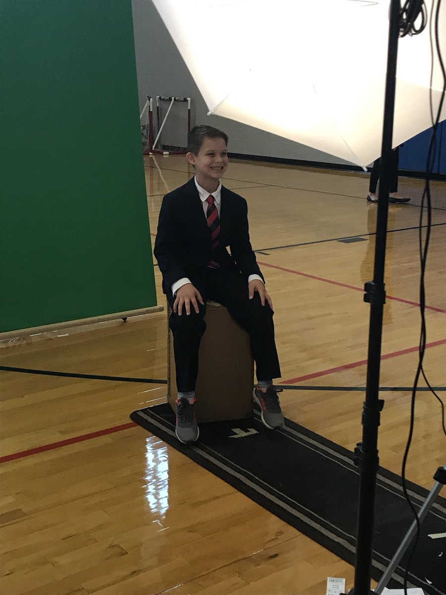 missklipfel's tweet image. Smile 😄 #pictureday #saycheese #lookingdapper #dressedinourtuesdaybest