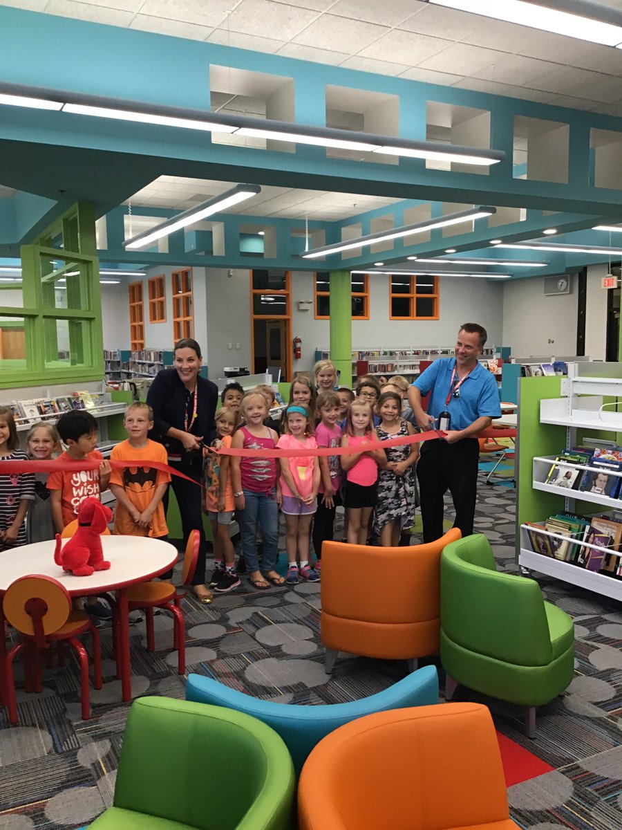 Today we helped celebrate the opening of the Picture Book Section in the LRC!  We participated in a Red Ribbon cutting ceremony with Dr. Heinz and Mr. Balduf.  We love our new LRC!  #CAsmiles #D64smiles <a href="/DrLaurieHeinz/">Dr. Laurie Heinz</a> <a href="/CarpenterD64/">CarpenterD64</a> <a href="/CarpenterLRC1/">Kathleen Loftus</a> <a href="/bbalduf10/">Brett Balduf</a>