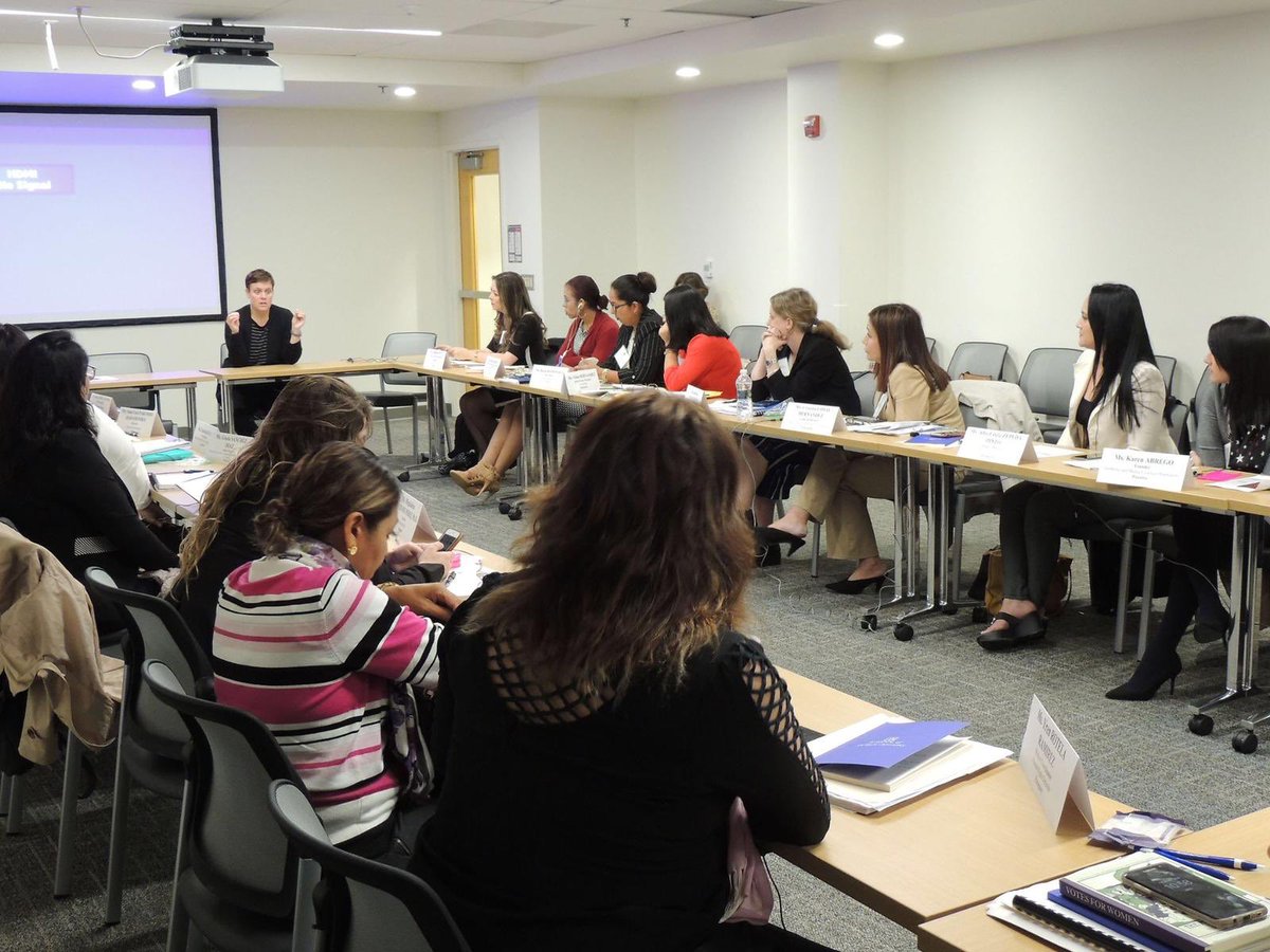 johaortizv's tweet photo. Visitamos la Escuela de Asuntos Públicos de @AmericanU para conocer las políticas y prácticas de prevención de la violencia de género en EEUU, junto a la Dra. Jane Palmer docente del departamento de Justicia y Criminología. #IVLPgender https://t.co/JqlEsPR4se