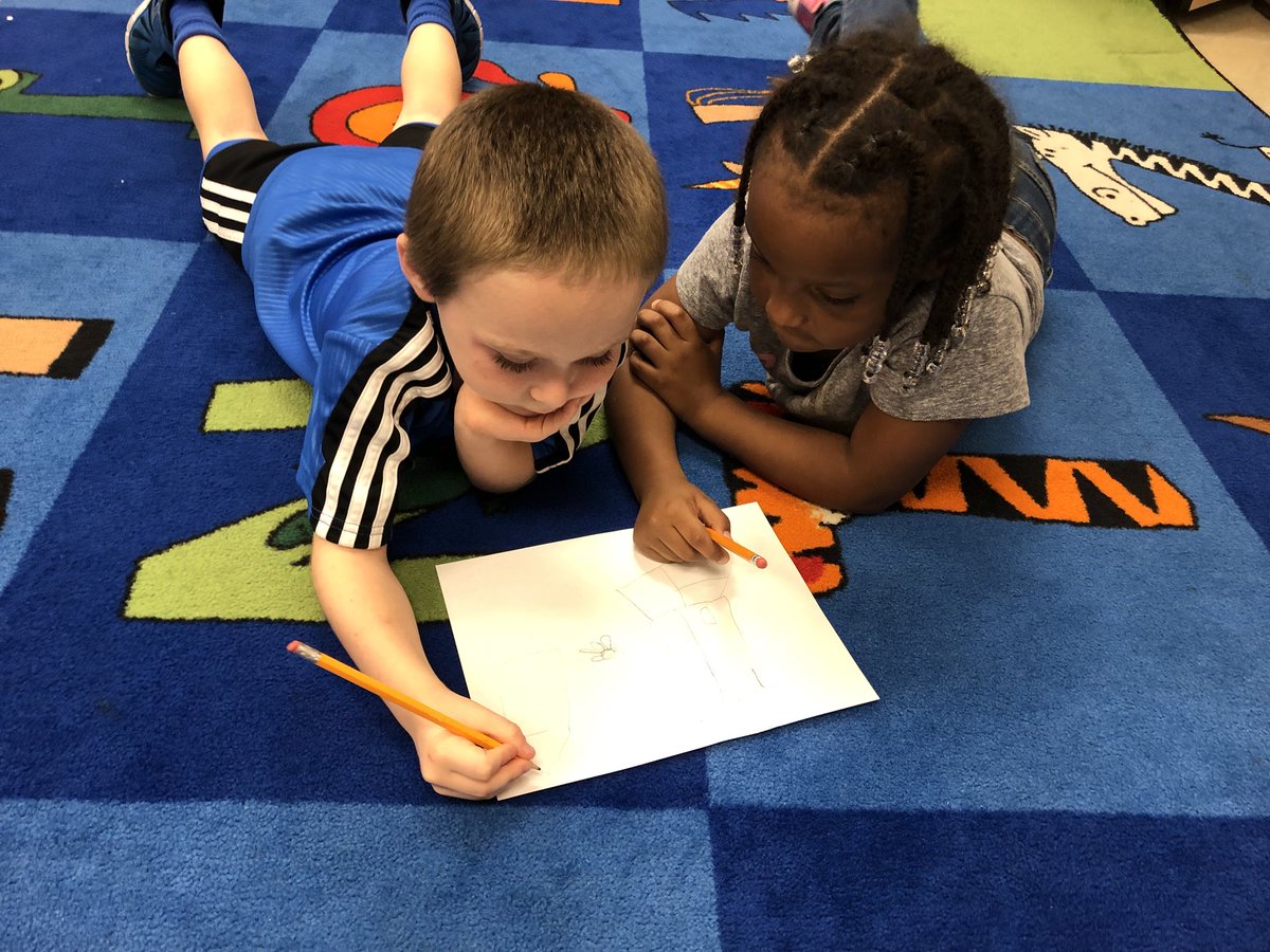 RQSLittleBlue's tweet photo. Kindergarten Ss exploring the engineering &amp; design process were presented w/a problem of a bear escaping out of an enclosure. The Ss drew and built a model, looked for problems &amp; reworked their model. Ss collaborated w/peers &amp; presented their projects #LBMustangs https://t.co/uGJZANf9YC