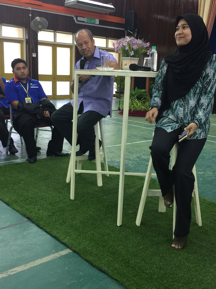 ipserdang's tweet photo. 26/9 Program Ramah Mesra Tuan Pengarah BPMI, DOA bersama para pelajar Institut Pertanian Malaysia di Dewan Besar, IP Bumbung Lima, Pulau Pinang. Terima kasih kehadiran Tuan Pengarah ke IPBL. 
@PSM_DOA 
@myDOA_HQ 
@blkpmoa 
@JHarizan 
@simtzetzin 
@MyDSA_official https://t.co/oWfVGemvMX