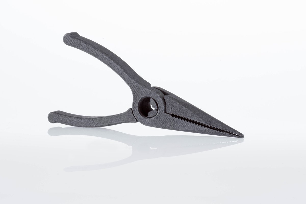hermitsglen's tweet photo. Isn't it fun to touch your design? Not only see it your laptop's screen. #Sinterit #SLS #3Dprinting https://t.co/0IgLCL6lbj https://t.co/eRJdhxYafN