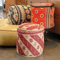 Femezone's tweet photo. Handmade kantha cushion Cotton pillow Size 40*40 45*45 50*50 #Kantha #kanthacushions #tropicana #Handmade #HandmadeItem #homefurnishing #decor #Cushion #throwpillows #kanthawork #softcushion #bedpillows #homestyle #homedecor For order and enquiry please DM💌 or call📞9782555444 https://t.co/EuM3x1fAFP