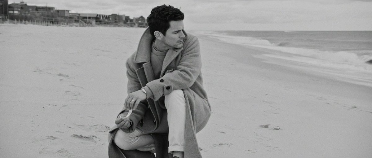 titzi1982's tweet photo. It's fall, so where're you weather? πππ #MattBomer is ready #ToddSnyder #FallCollection2017 #fallcompaign https://t.co/eoyrS7IxDH