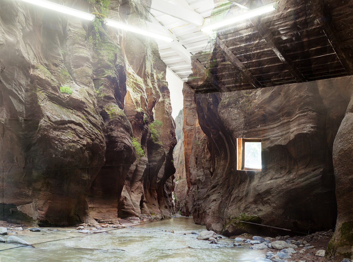 mixdevil66's tweet photo. A New Three-Dimensional #Installation by #ChrisEngman Invites the Viewer to Step #Inside a #Photograph @FOTOFOCUSCINCY https://t.co/660SIdZaEx https://t.co/rldoQ8Sjt6