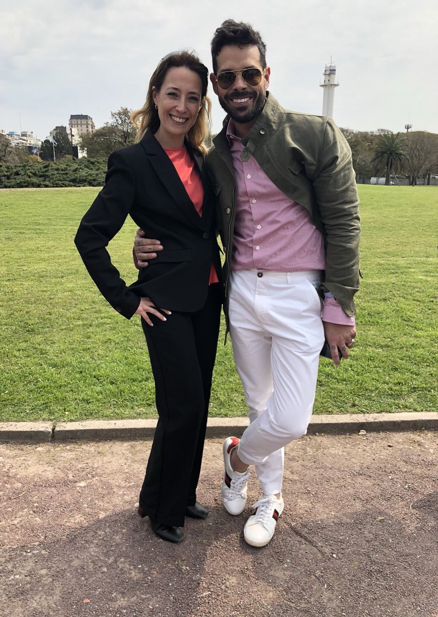 andybad10's tweet photo. DESIGNERS BS AS
My photo off the day with @mariancaprarola in @designers_ba #dotstore
#photoofftheday #pic #ph #fashion #designersba #springsummer18 https://t.co/tRSxATewq9