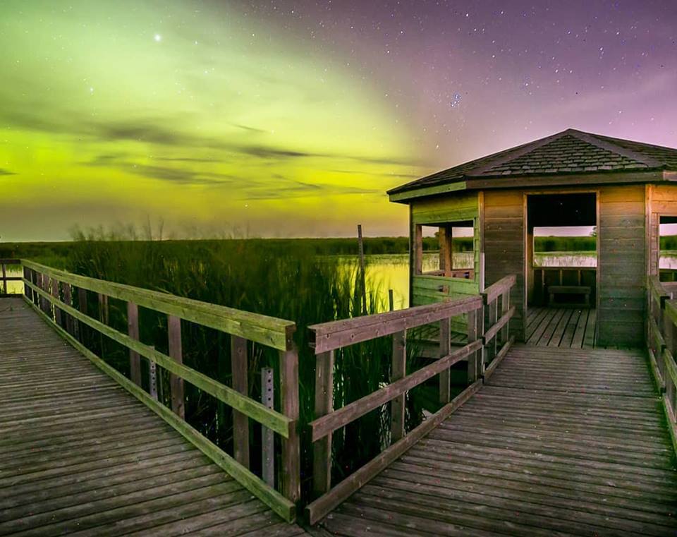 Aurora Borealis 🌌

.
.
.
.
.
.
#aurora #auroraboreal #auroraborealblog #auroraborealis #auroraberealisphoto #greensky #greenstars #clearsky #auroraborealphotos #auroraphotography #meetmeattheforks #exchangedistrict #tourismwinnipeg #winnipeglife #winnipegstyle #prairies