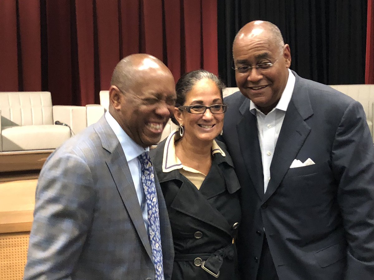 SylvesterTurner's tweet photo. .@BlueprintHouTX hosted a great roast and roast of Commissioner @RodneyEllis at Emancipation Park in #DistrictD.

I am truly grateful for Commissioner Ellis’ friendship from our time in the #txlege until now. Thanks for your continued support to help build communities. https://t.co/QPnJdWHCDY
