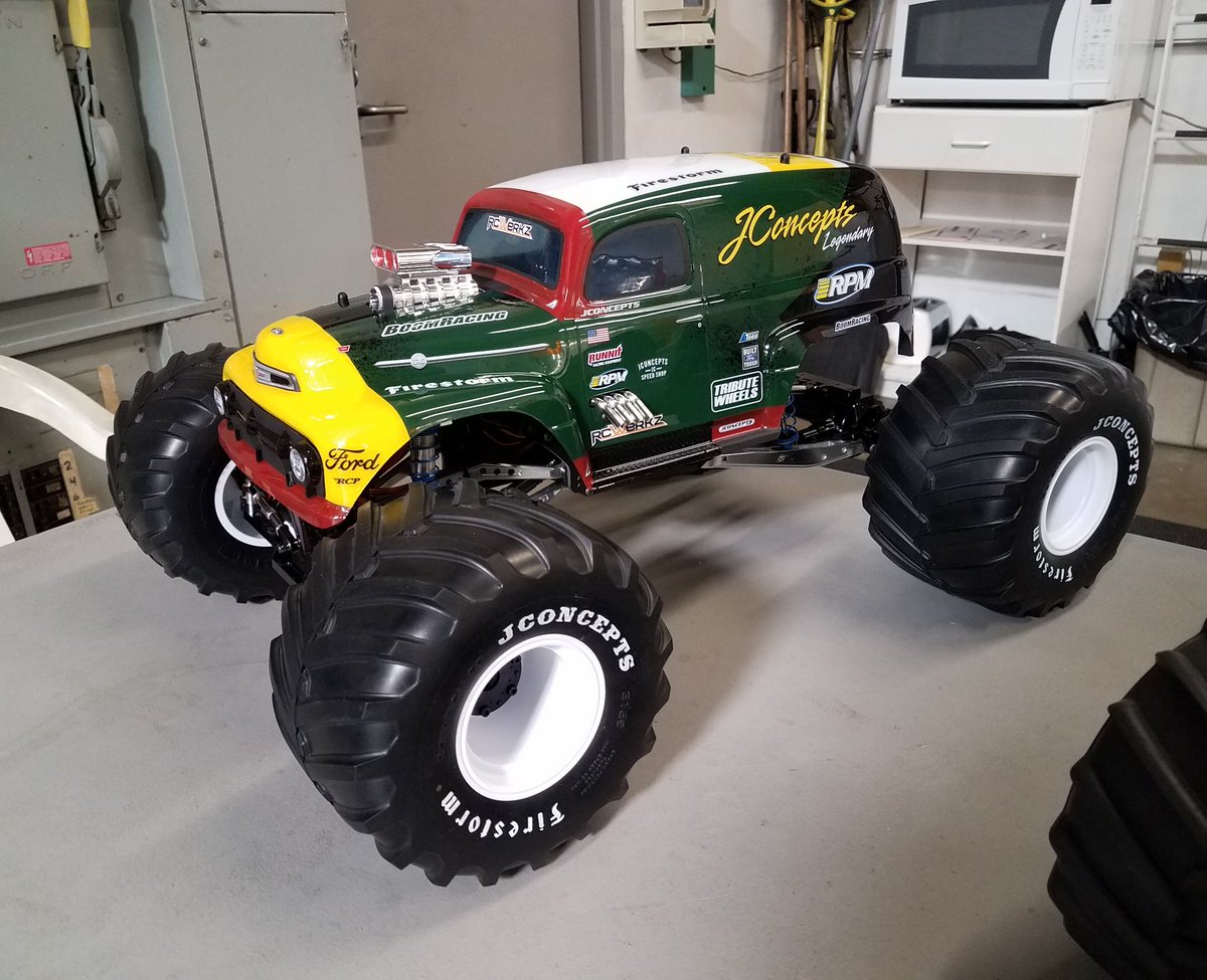 axial bomber truck body