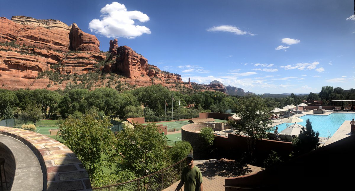 RoadtripC's tweet image. The most beautiful pool in #Arizona. @EnchantmentAZ ! #Travel #BestPools #Summer #Sedona