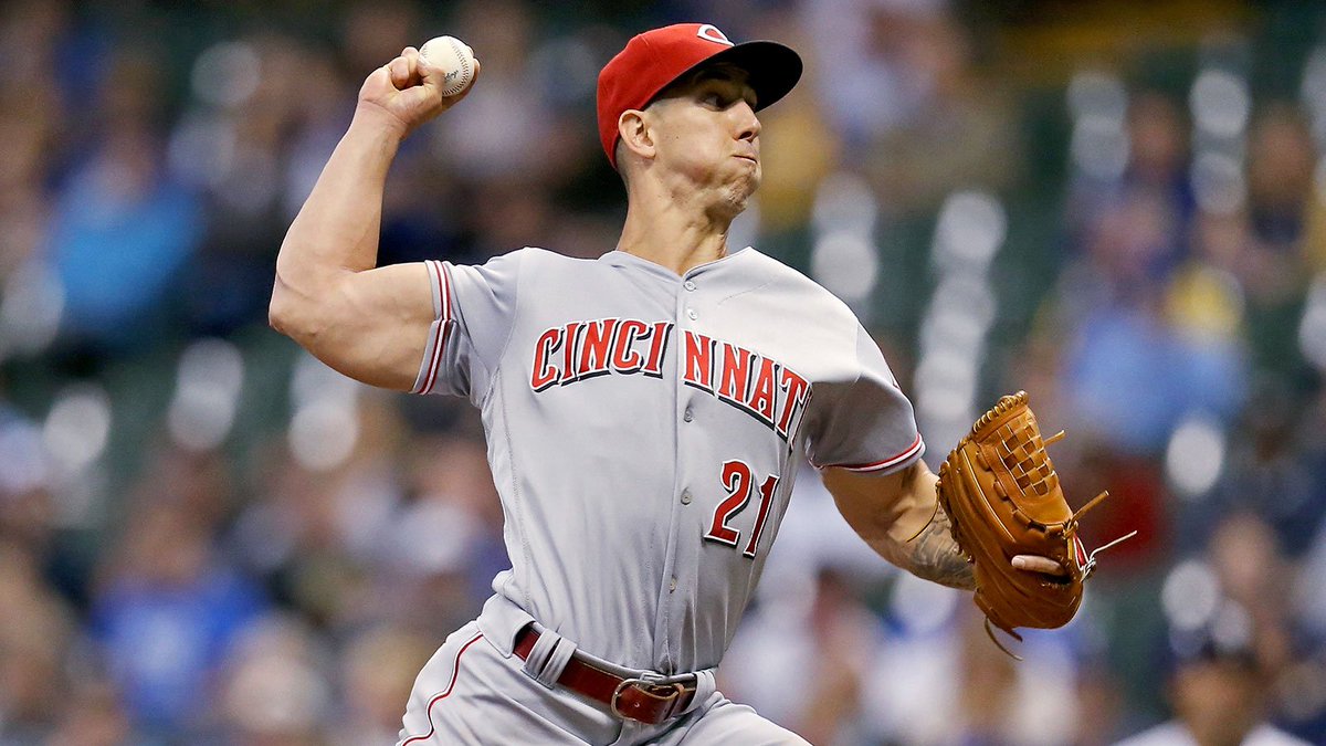 cincinnati reds sleeveless jersey