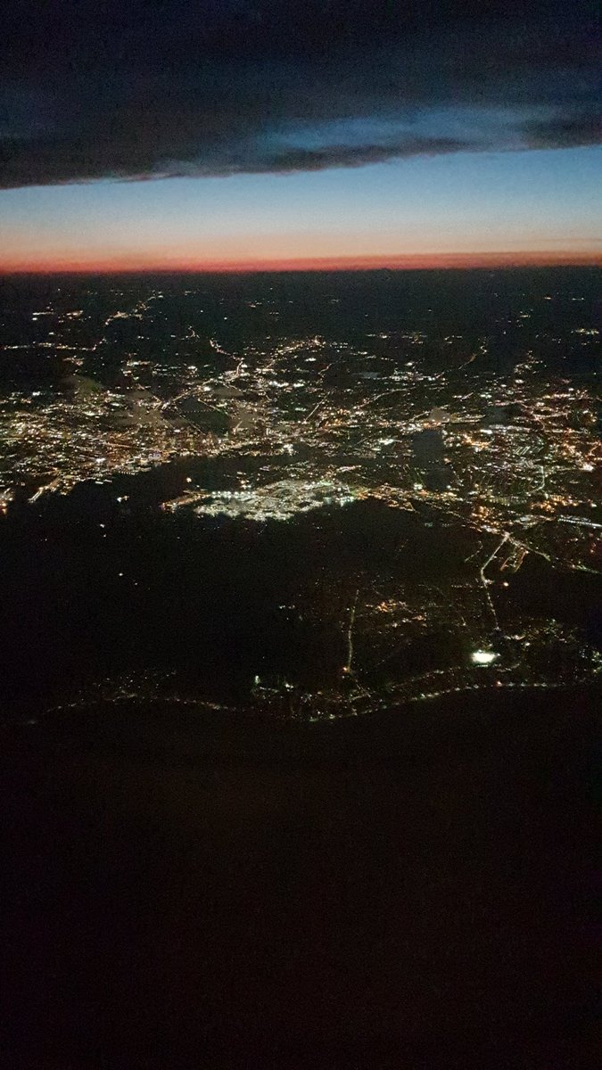 jwush's tweet photo. #Boston Approach #BA203 #avgeek #avgeeks https://t.co/nvuCRyKSZM