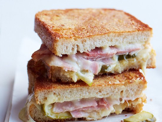 The best bread for grilled cheese: trib.al/aRFH0qZ