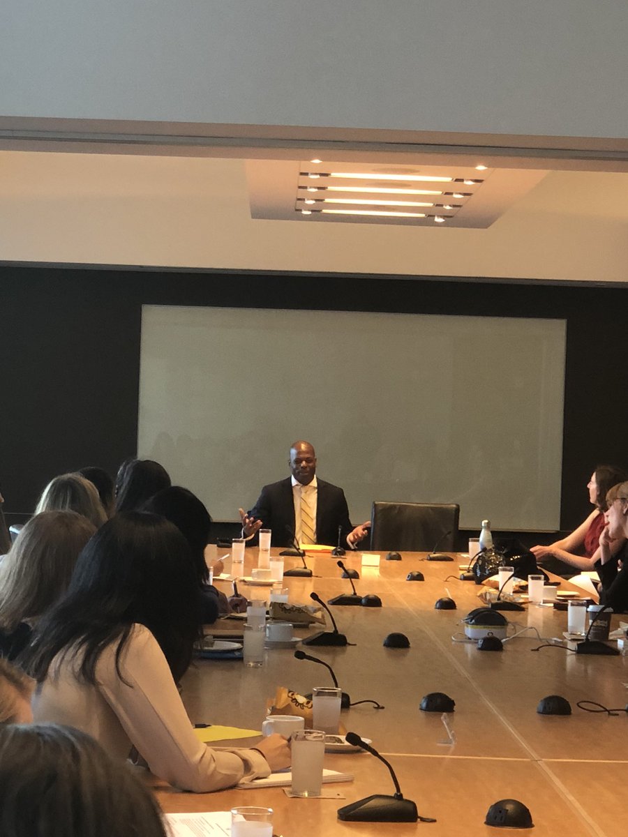 CaWomenLead's tweet photo. Mawuli Tugbenyoh, Legislative Director, Liaison to the Board of Supervisors for SF Mayor London Breed talking to our SF Appts Training grouo about how to #getappointed locally https://t.co/Uuip0bPfRg