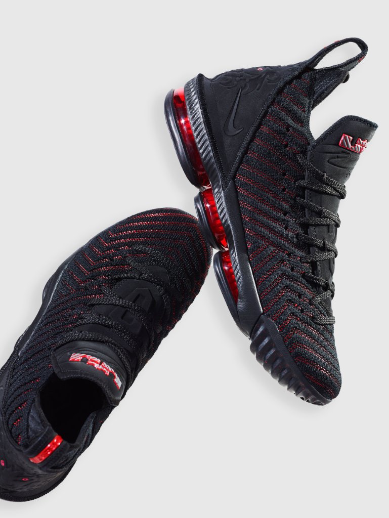 lebron 16 fresh bred foot locker