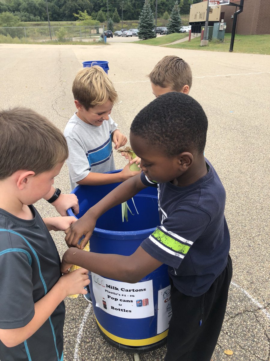 Karoline Warner tweet media