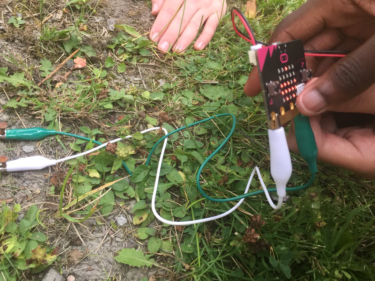 rolat's tweet photo. @AllSaintsOCSB Gr7 Ss 1st exploration of #BeaverPond #Kanata collecting data to graph on loss of #biodiversity #goal15 #TeachSDGs #ecosystems #gepgraphy using @microbit_edu compass for locations to graph, #soilmoisture testing #ocsbDL @littlephz https://t.co/E3cKP4yiXZ