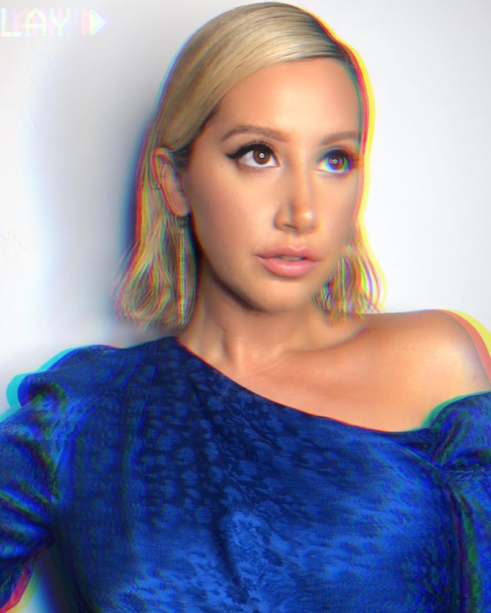 ashleytisdale tweet picture