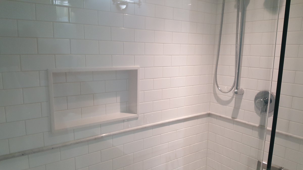 CygnusContract1's tweet photo. Let's talk #BathroomRenovations! 🛁🚿🚽 Our latest work on this #waterfront #Downtown #apartment  🤗 #renovation #cygnuscontracting #contractorsinbc #contractors #vancouverbc #coquitlambc #portcoquitlambc #mainlandbc #startwithtrust #washroomrenovation #tiles #homerenovations https://t.co/BIUdLmCdiy
