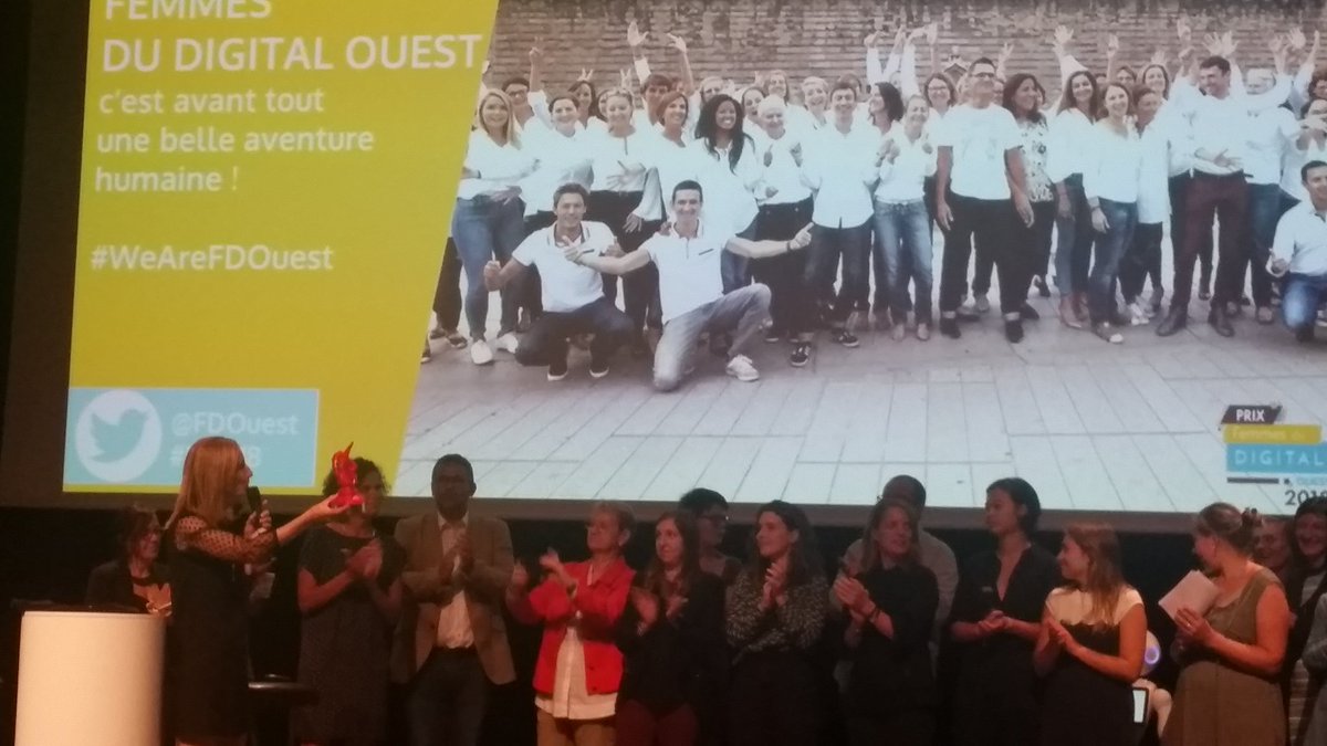 AnnieSOREL's tweet photo. Prix spécial pour @SandrineSCC  et toute équipe @FDOuest pour cette super soirée de remise de trophées.  Un developpement international et des ambitions encore plus élevées.  Heureuse d'y avoir participé . https://t.co/AiZ46P9YYX