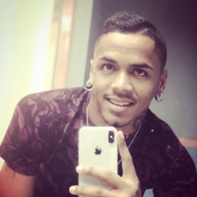 Derrick William tweet media