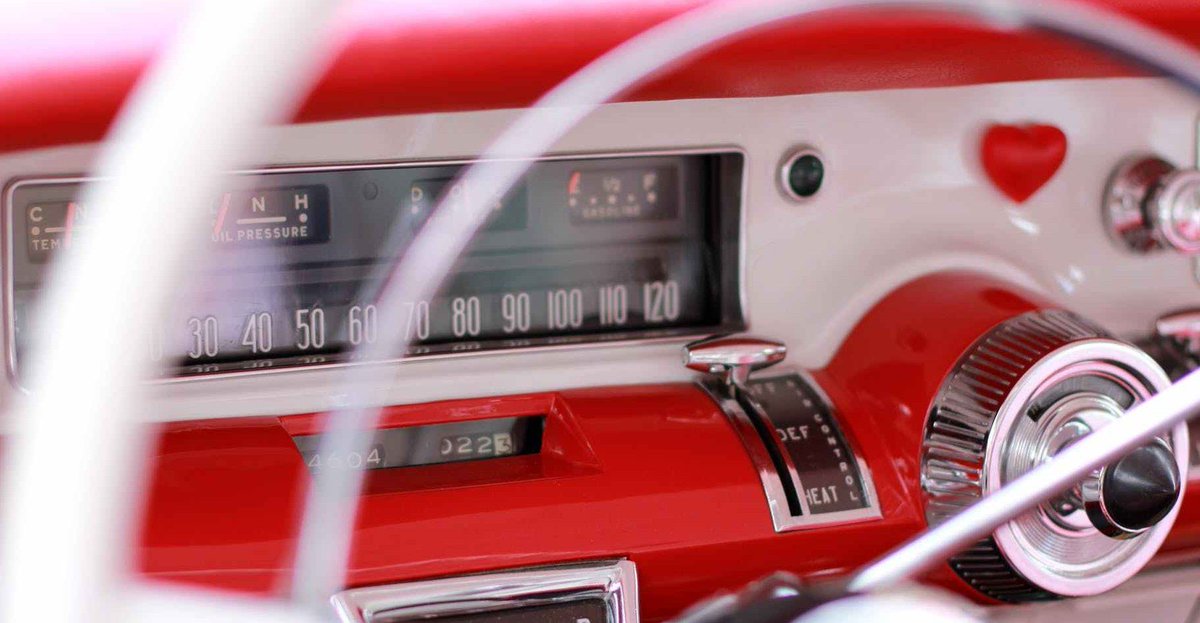 SimpsonContGrad's tweet image. What's not to love about being 50? Check out this scholarship for $2000 ... available to students 50 years or older! bit.ly/2NSnNCR #simpsoncollege #OneSimpson