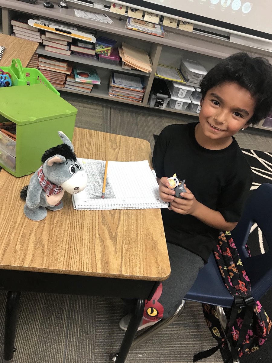 ConleyCoyote's tweet photo. Zoo Crew Racer- winner! #charlestonwrapstore #fundraiser #supportconley @ChandlerUnified @ConleyCoyote @CUSDTech @cusdSTEM https://t.co/X9PJkAmYX5