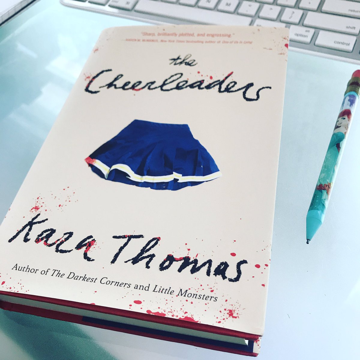 OUaTwilight's tweet photo. Perfect read for Homecoming season!
The Cheerleaders by Kara Thomas
Published by @DelacortePress
.
.
#thecheerleaders #karathomas #delacortepress #youngadultbooks #yalit #2018book #julyrelease #bookstagram #bookcover #booknews #read #homecomingweek https://t.co/zUUVfdYl76