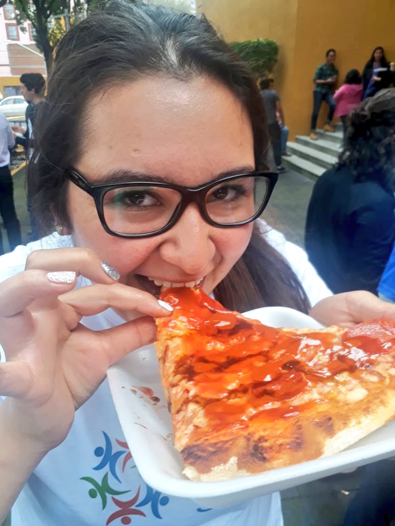 ConectaELD's tweet image. La Escuela libre de Derecho unida en el #Conectafest.
Conecta somos todos!✨🤩🔹🔵🔝