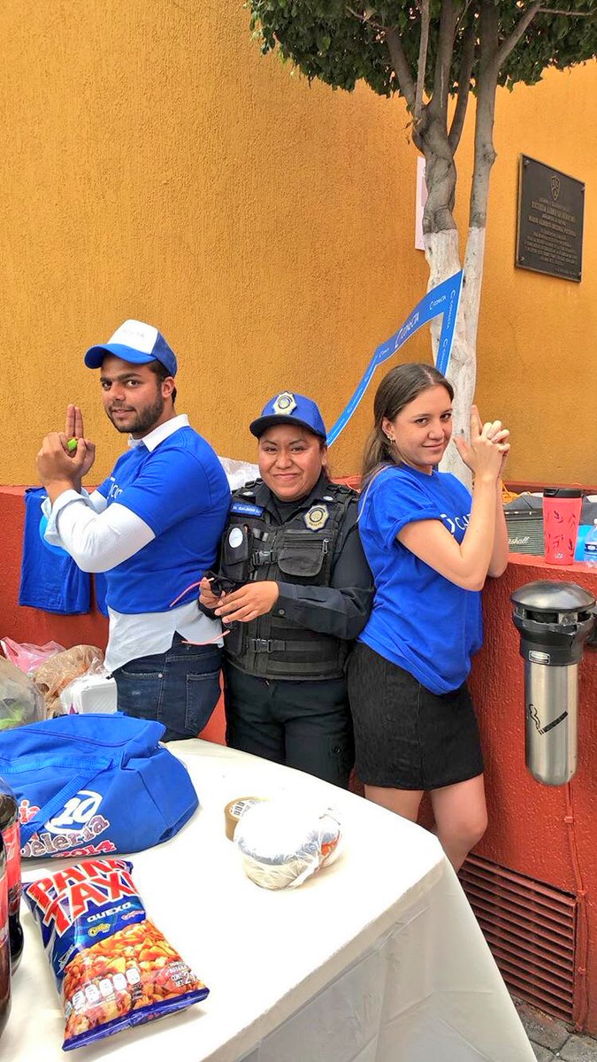 ConectaELD's tweet image. La Escuela libre de Derecho unida en el #Conectafest.
Conecta somos todos!✨🤩🔹🔵🔝