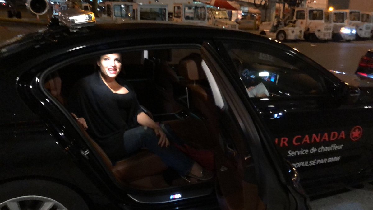 mistermigration's tweet photo. Suite surprise just got limo'd from YYZ #AC118 domestic ramp to #AC858 international in BMW 750i via AC Signature Suite well played @AirCanada well played... https://t.co/sqnprTOY9B