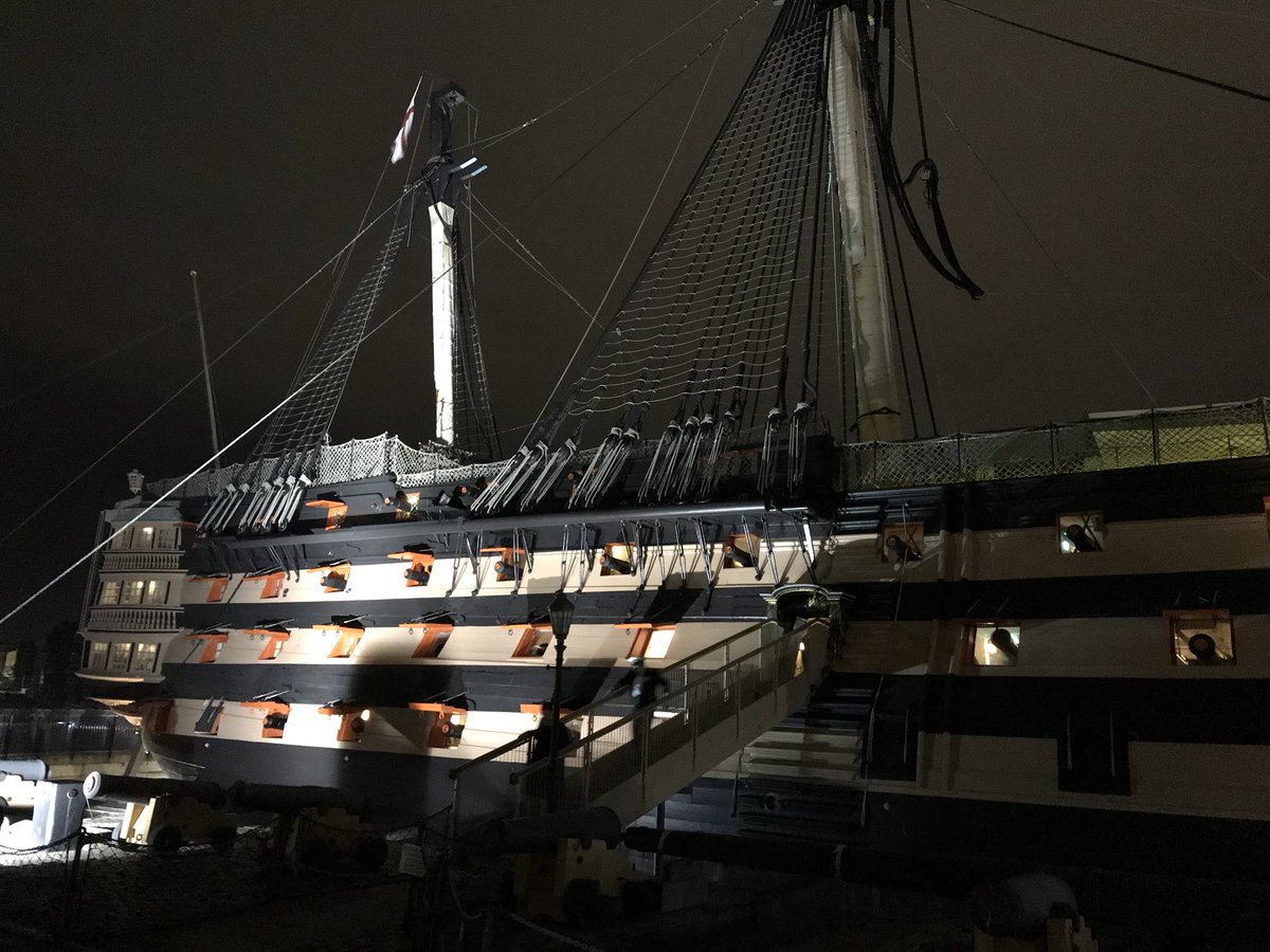 geoff_searle's tweet photo. Had the privilege of dinner in Nelson’s Great Cabin on #HMSVictory this evening, with @Australian_Navy @RoyalNavy @DefenceES & @BAES_Maritime colleagues. The #LoyalToast with @RMBandService on Victory - #OnceinaLifetime many thanks to @RAdmCGardner #SEA5000 #DefenceCollaboration https://t.co/URMDQyik1P